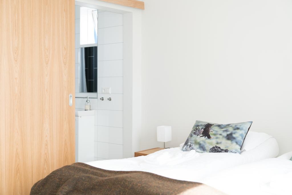 Hotel West Patreksfjordur Esterno foto