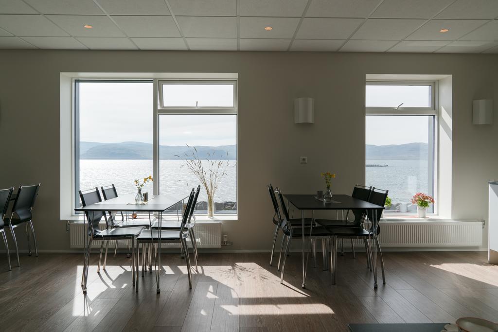 Hotel West Patreksfjordur Esterno foto
